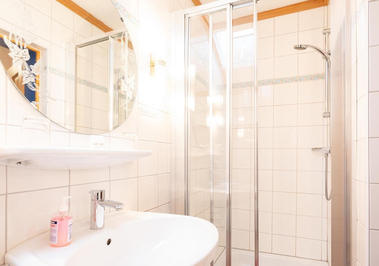 Hotel Siri'S Einkehr à Sankt Georgen im Attergau Extérieur photo