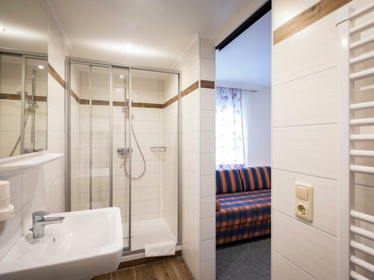 Hotel Siri'S Einkehr à Sankt Georgen im Attergau Extérieur photo